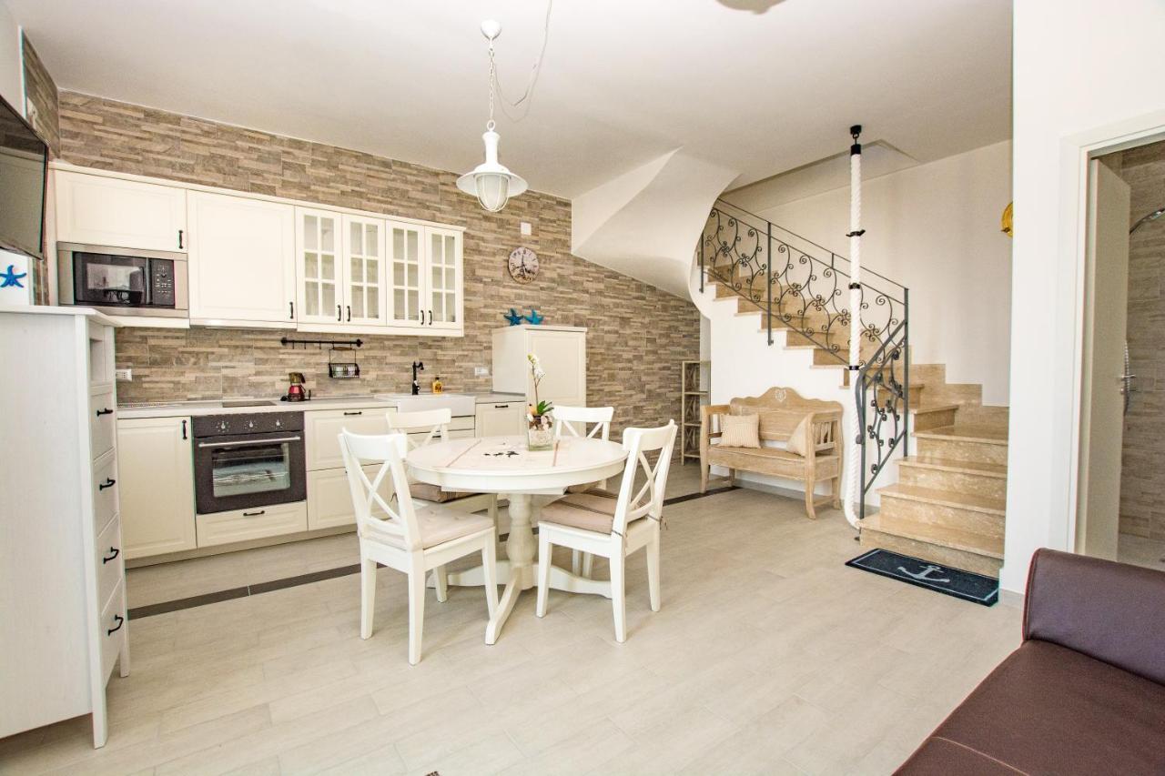 Apulian Escapes - Borgo Scogliera 100 Villa Savelletri Bagian luar foto